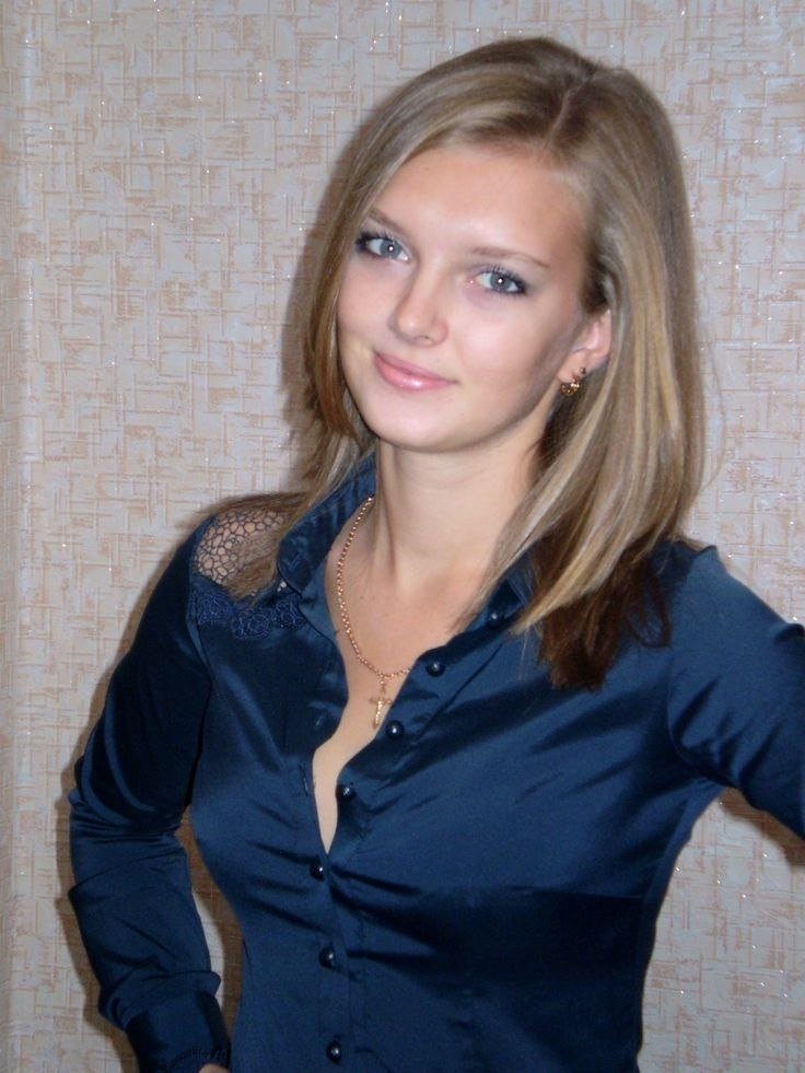Масажний крем для шиї з Колагеном та гіалуроновою кислотою